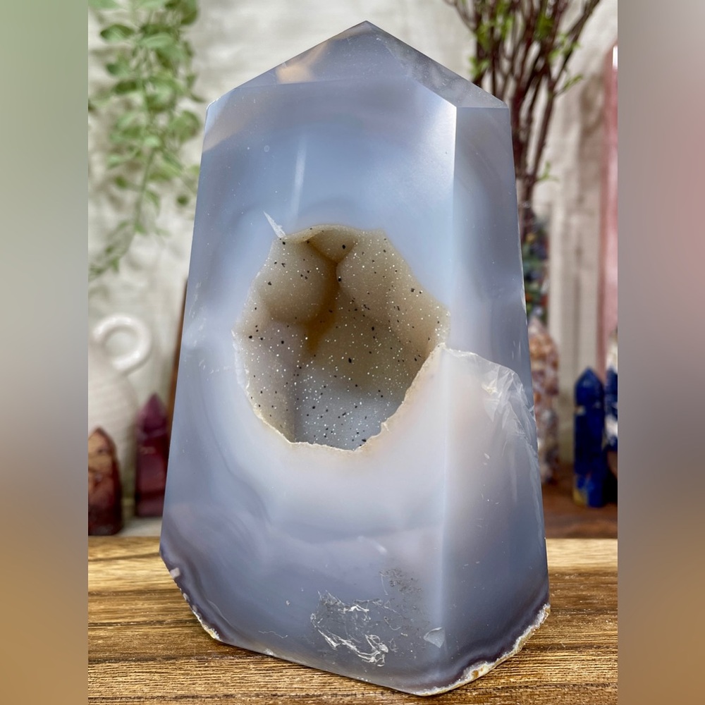 1615 Blue Agate Crystal Tower with Large Druzy Cave - Picture 4 of 17